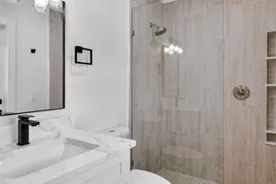 8213 Rose Marie Ave W, Boynton Beach, FL 33472 - Photo 23