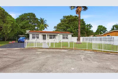 3907 SW 59th Avenue #1, West Park, FL 33023 - Photo 3
