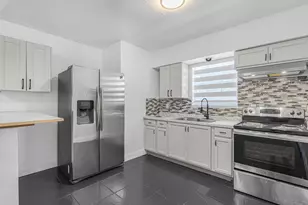 3907 SW 59th Ave, West Park, FL 33023 - Photo 13