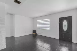 3907 SW 59th Ave, West Park, FL 33023 - Photo 9
