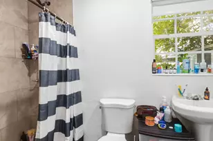 3907 SW 59th Ave, West Park, FL 33023 - Photo 19
