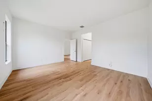 201 Shell Falls Dr, Apollo Beach, FL 33572 - Photo 15