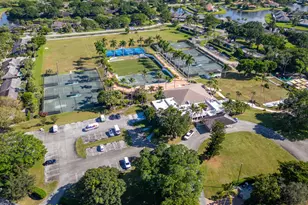 11267 Pond View Dr, Wellington, FL 33414 - Photo 27