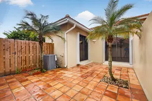 287 Old Meadow Way, Palm Beach Gardens, FL 33418 - Photo 3