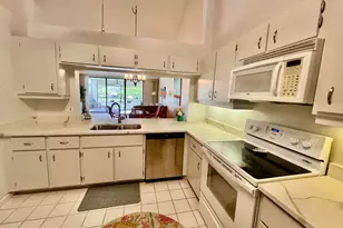6944 Briarlake Cir, Palm Beach Gardens, FL 33418 - Photo 9
