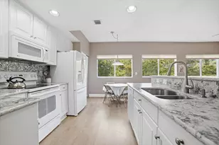 7715 Yardley Dr, Tamarac, FL 33321 - Photo 27