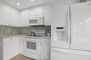 7715 Yardley Dr, Tamarac, FL 33321 - Photo 25