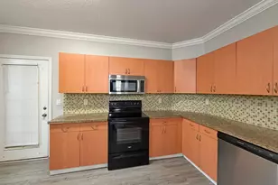 106 SW Peacock Blvd, Port Saint Lucie, FL 34986 - Photo 9