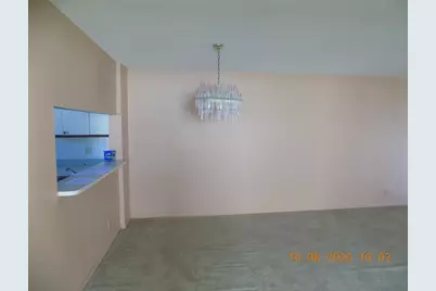 7674 Tahiti Lane #106, Lake Worth, FL 33467 - Photo 11