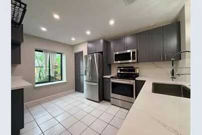 9346 NW 49th Place, Sunrise, FL 33351 - Photo 11
