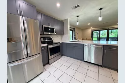 9346 NW 49th Place, Sunrise, FL 33351 - Photo 15