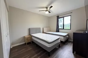 9346 NW 49th Pl, Sunrise, FL 33351 - Photo 23