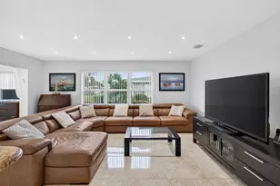 702 South Dr, Delray Beach, FL 33445 - Photo 9