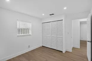 4011 NW 93rd Ave, Sunrise, FL 33351 - Photo 9