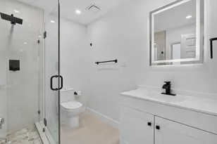 4011 NW 93rd Ave, Sunrise, FL 33351 - Photo 7