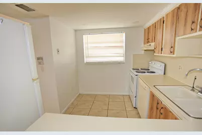 6850 Royal Palm Boulevard #211G, Margate, FL 33063 - Photo 11