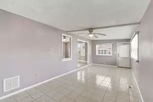 17195 Fostoria Ln, Fort Myers, FL 33967 - Photo 9