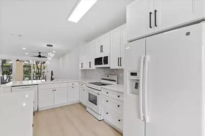 6809 Via Regina, Boca Raton, FL 33433 - Photo 3