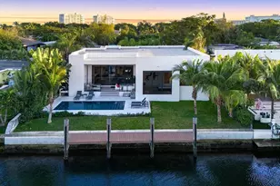 1905 N Hibiscus Dr, North Miami, FL 33181 - Photo 11