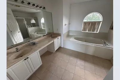 1107 James Way, Kissimmee, FL 34759 - Photo 15