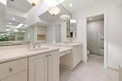 1013 Shady Lakes Circle, Palm Beach Gardens, FL 33418 - Photo 23