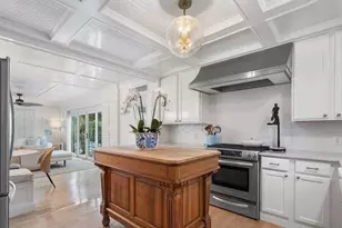 156 Peruvian Ave, Palm Beach, FL 33480 - Photo 9