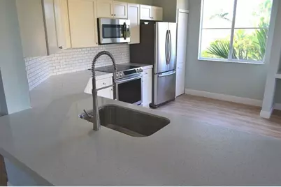 11012 Legacy Drive #306, Palm Beach Gardens, FL 33410 - Photo 5