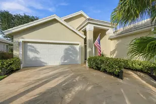 442 SW Fairway Vista, Port Saint Lucie, FL 34986 - Photo 3
