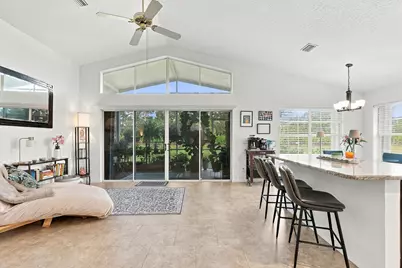 442 SW Fairway Vista, Port Saint Lucie, FL 34986 - Photo 7
