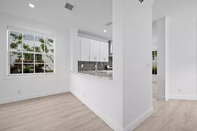 651 Castle Drive, Palm Beach Gardens, FL 33410 - Photo 15