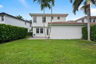 651 Castle Dr, Palm Beach Gardens, FL 33410 - Photo 41