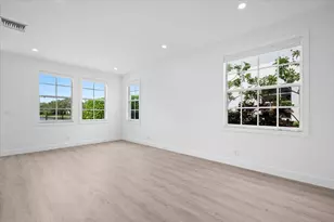 651 Castle Dr, Palm Beach Gardens, FL 33410 - Photo 7