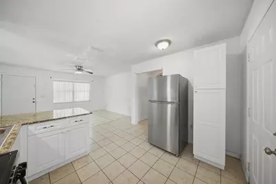 421 NE 26th Court, Ocala, FL 34470 - Photo 5