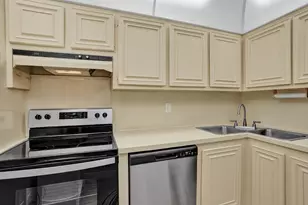 1009 N Ocean Blvd, Pompano Beach, FL 33062 - Photo 25