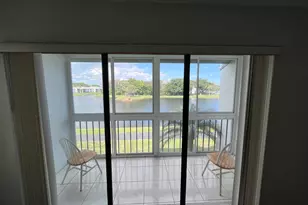 1002 Green Pine Blvd, West Palm Beach, FL 33409 - Photo 21
