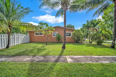 7399 NW 20th Court, Sunrise, FL 33313 - Photo 27