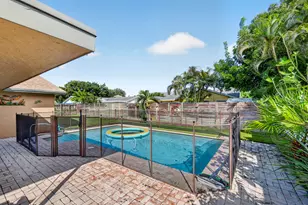 1122 SW 25th Ave, Deerfield Beach, FL 33442 - Photo 13