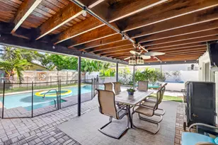1122 SW 25th Ave, Deerfield Beach, FL 33442 - Photo 15