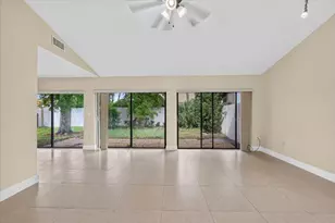 572 SW 28th Ave, Delray Beach, FL 33445 - Photo 3
