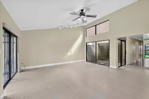 572 SW 28th Ave, Delray Beach, FL 33445 - Photo 11