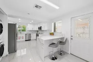 2531 Key Largo Ln, Fort Lauderdale, FL 33312 - Photo 9