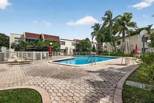 301 N Pine Island Rd, Plantation, FL 33324 - Photo 35