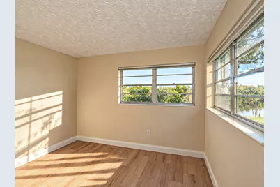 2800 Indian River Boulevard #F1, Vero Beach, FL 32960 - Photo 19