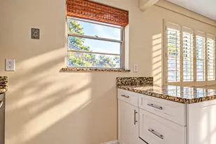 2800 Indian River Blvd, Vero Beach, FL 32960 - Photo 11