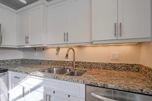 2800 Indian River Blvd, Vero Beach, FL 32960 - Photo 9