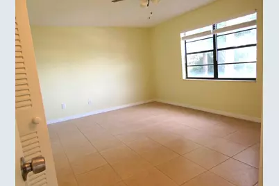 140 Lake Nancy Lane #216, West Palm Beach, FL 33411 - Photo 17