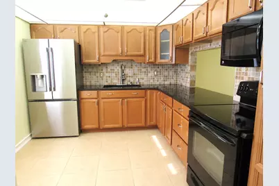 140 Lake Nancy Lane #216, West Palm Beach, FL 33411 - Photo 5
