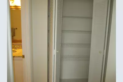 194 Lake Susan Lane, West Palm Beach, FL 33411 - Photo 21