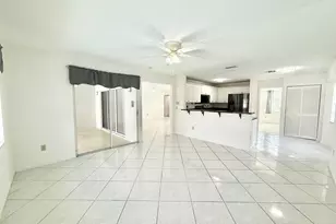 10579 Pebble Cove Ln, Boca Raton, FL 33498 - Photo 5