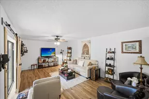 5714 SE Windsong Ln, Stuart, FL 34997 - Photo 3